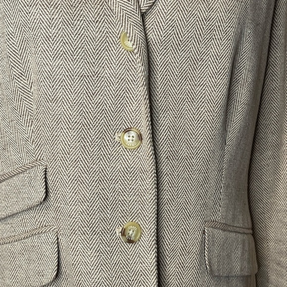 CHAPS Single Breast Herringbone Lined Blazer - Picture 6 of 13